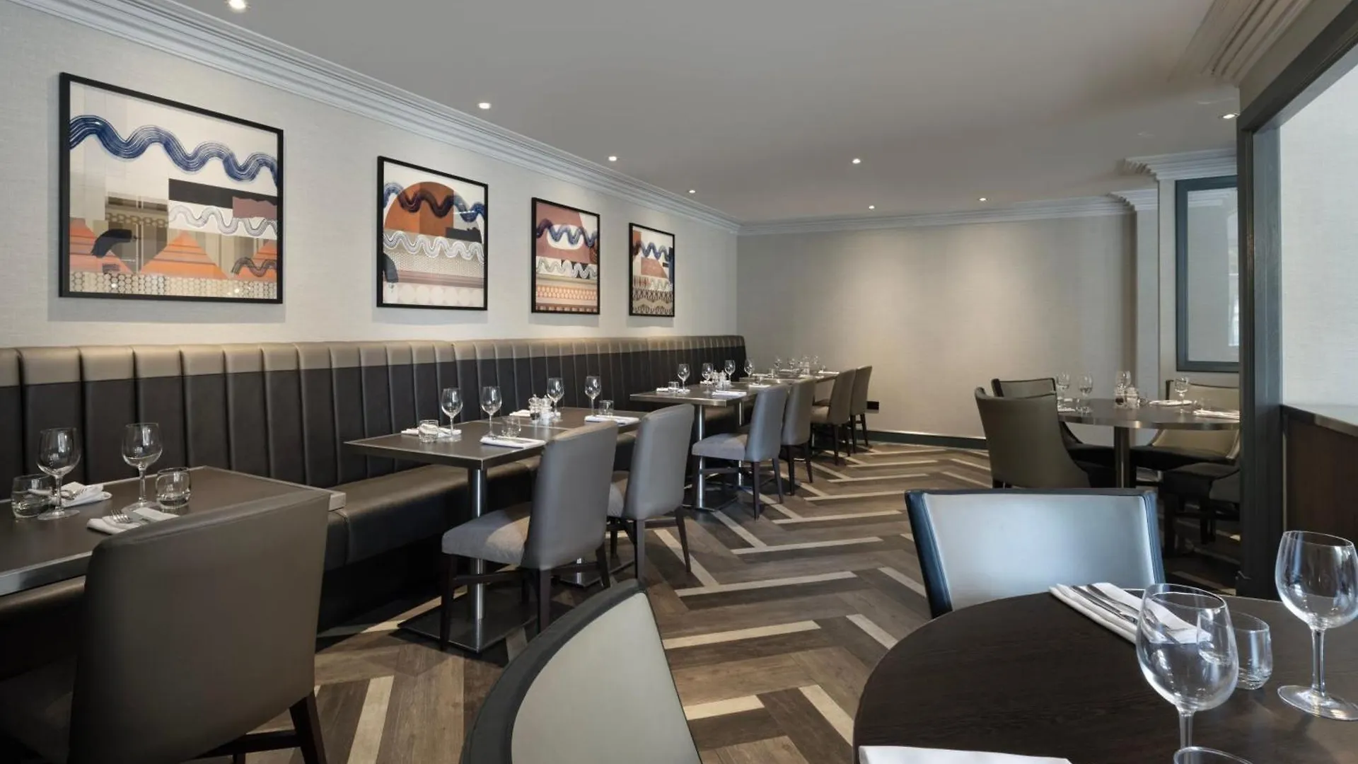 Edinburgh Marriott Hotel Holyrood
