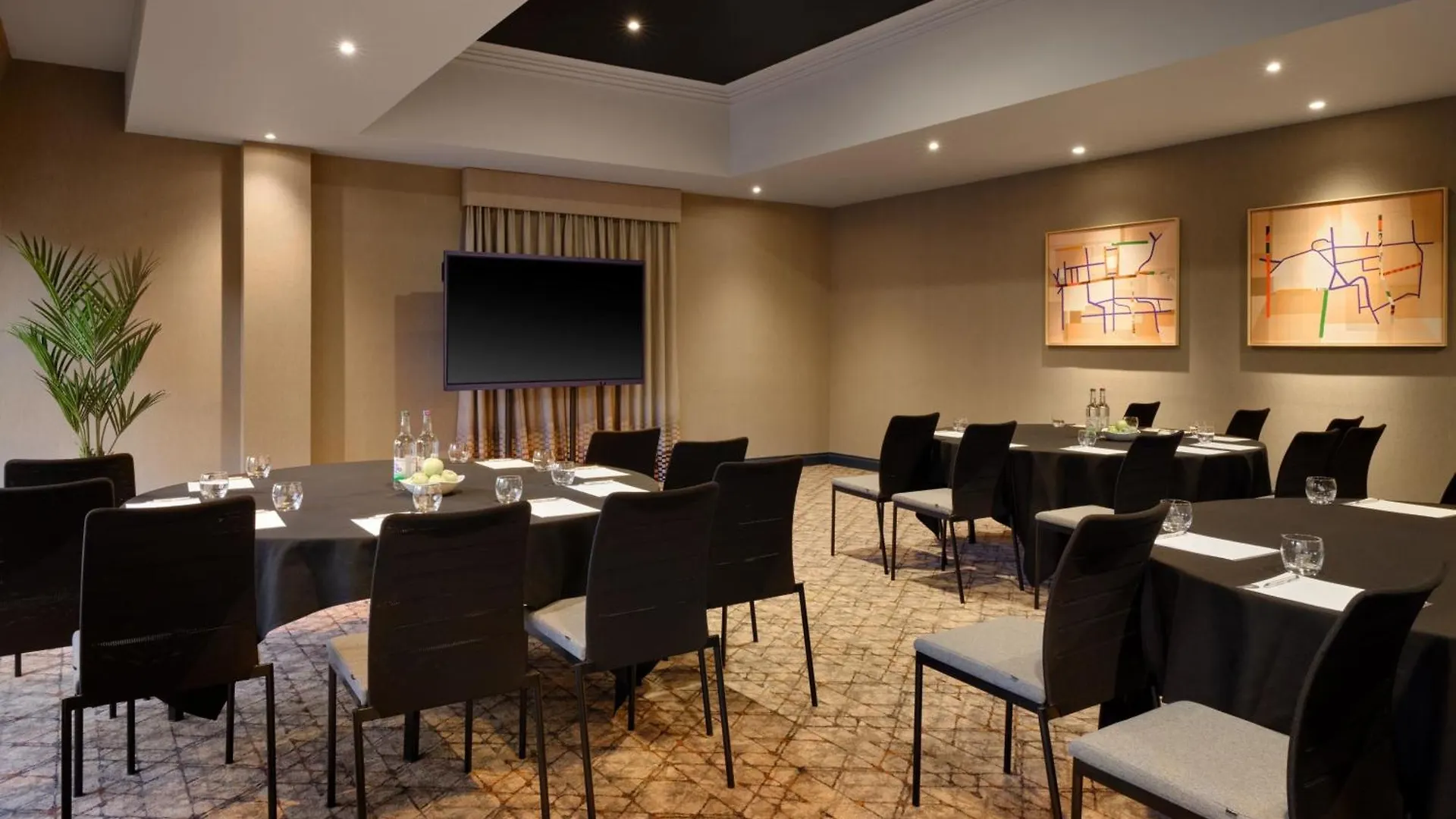 Edinburgh Marriott Hotel Holyrood