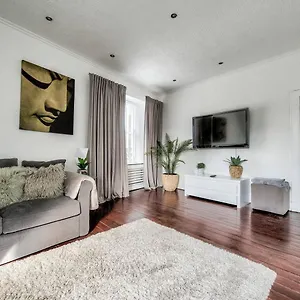  Apartment Guestready - Modern 2br On The Royal Mile!